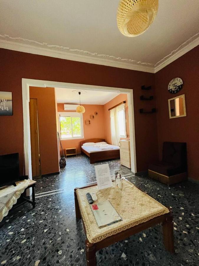 Villa T&T House Lechaio Esterno foto